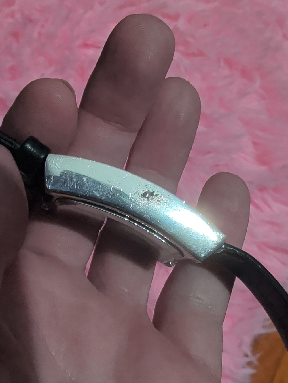 Vintage Gucci Tank Watch - Silver/Grey Dial - Black Genuine Leather - Picture 11 of 11